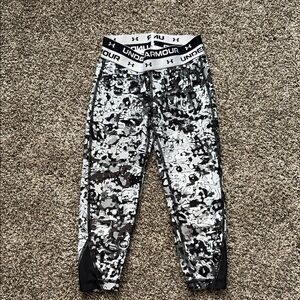 Under Armour Black and Gray leggings